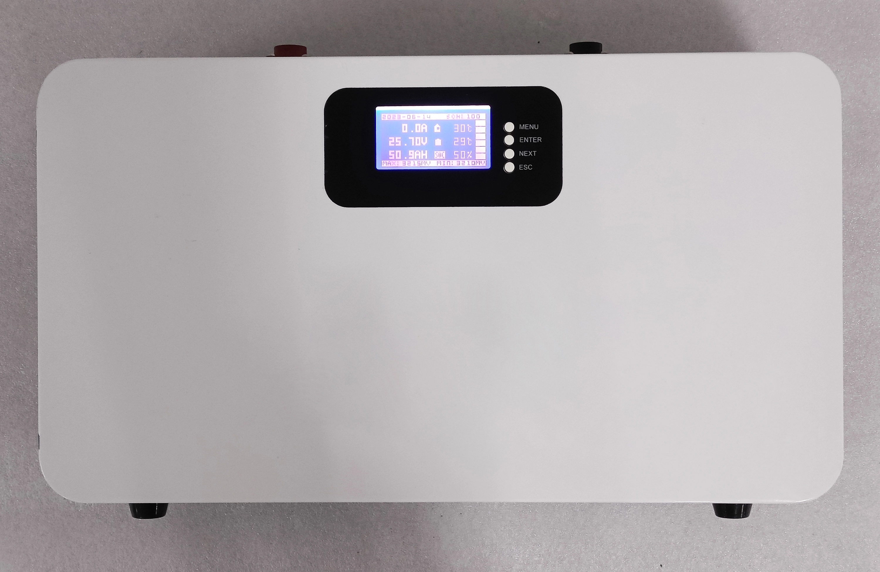 6000 साइकल भित्ता माउन्ट गरिएको पावर वाल ब्याट्री 25.6V 100Ah Lifepo4 ब्याट्री सौर्य ऊर्जा प्रणालीको लागि 1